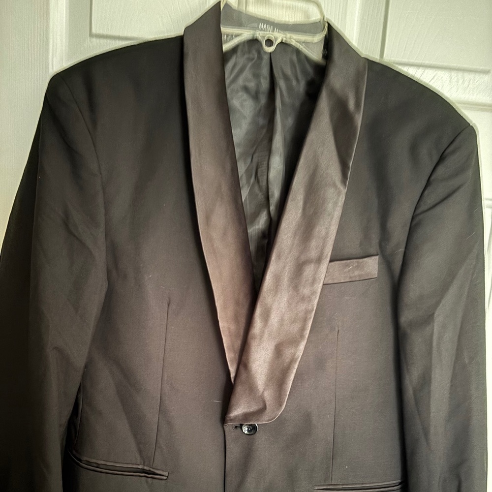 Mage Male Black Fancy Blazer w/Satin Collar/Lapel/Pocket Size S